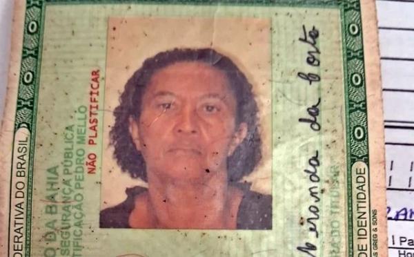 Colisão entre veículos provoca morte de uma mulher que seguia para o trabalho em Feira de Santana 